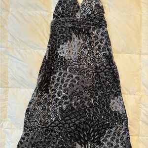 Elegant Black and White Patterned Dress